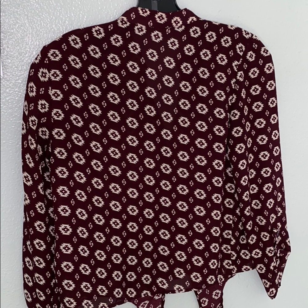 Top - Picture 2 of 2